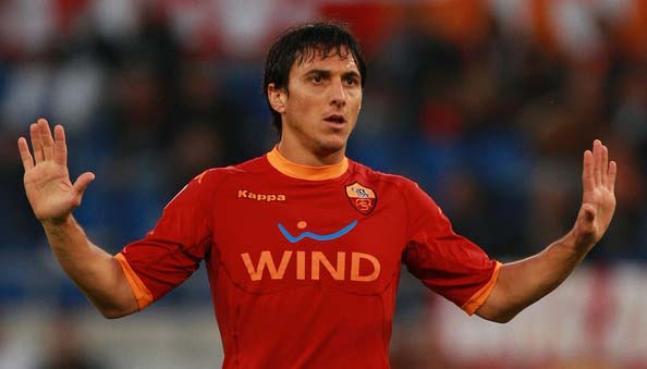 Nicolas Burdisso Setia di AS Roma