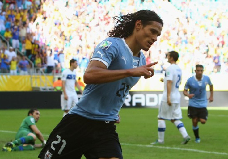 Cavani Tak Sabar Bertemu Italia di Piala Dunia 2014