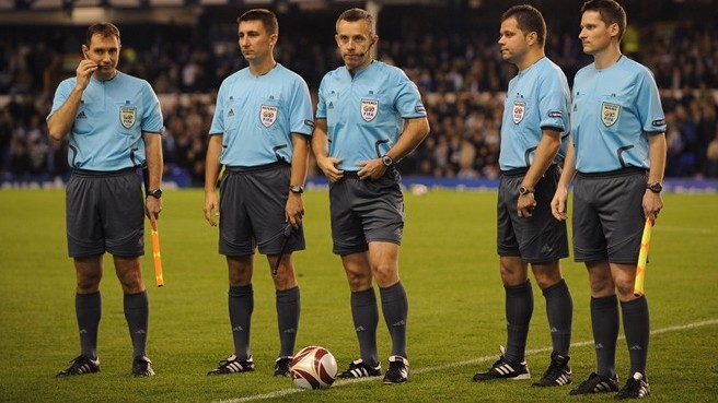 Berapa Gaji Wasit Liga Champions?