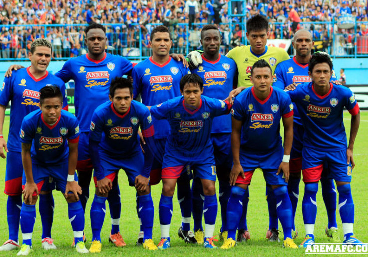 Arema Cronus Optimis Raih Menang di Padang
