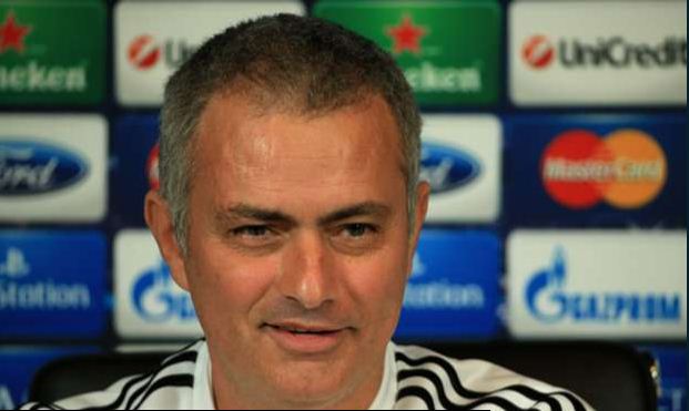 Mourinho: Lawan Arsenal Tak Penting!