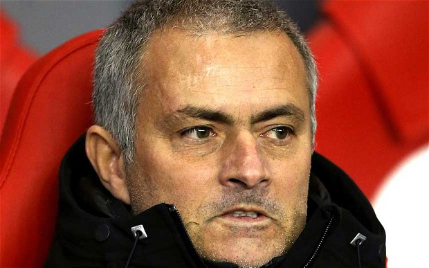 Chelsea Menang, Mourinho Berang