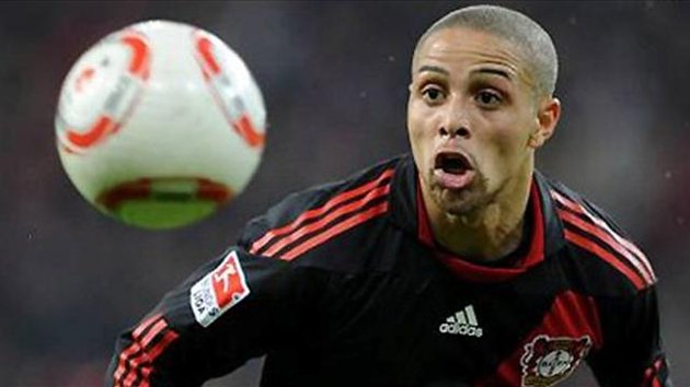 Leverkusen Ingin Perpanjang Kontrak Sidney Sam