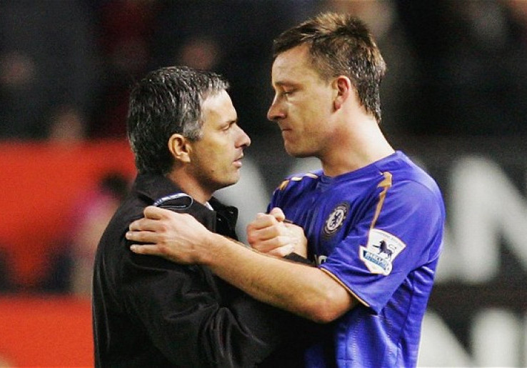 Capai Partai ke-600, Mourinho Lempar Pujian Bagi Terry