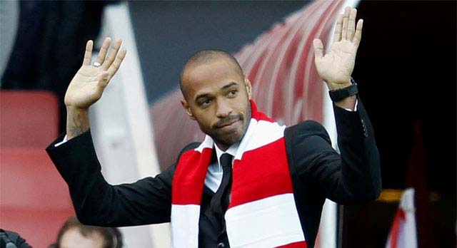 Henry: Oezil Bisa Menangkan Trofi untuk Arsenal
