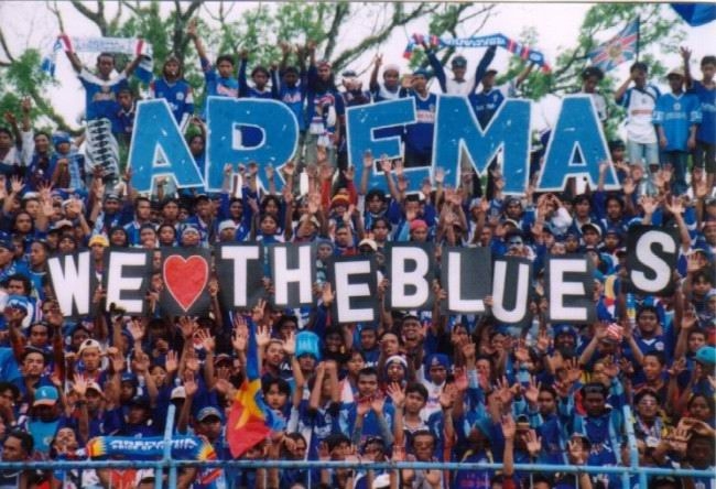 16 Januari Hari Kemerdekaan Aremania