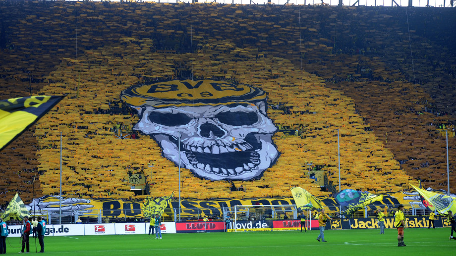 Supporter Borrusia Dortmund Terbaik di Dunia Tahun 2013