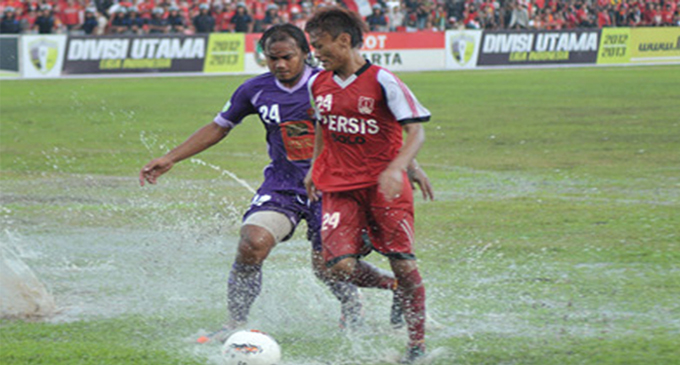Lapangan Becek, Persis Solo Gagal Pesta Gol