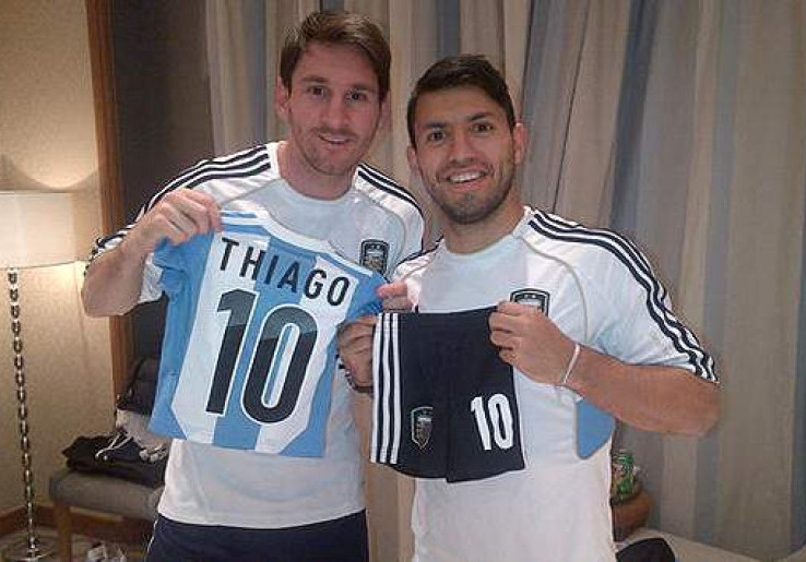 Aguero: Messi Bukan Orang Planet Bumi!