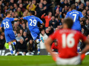 Eto'o Dua Gol, Chelsea Bekap MU<!--idunk-->Babak I