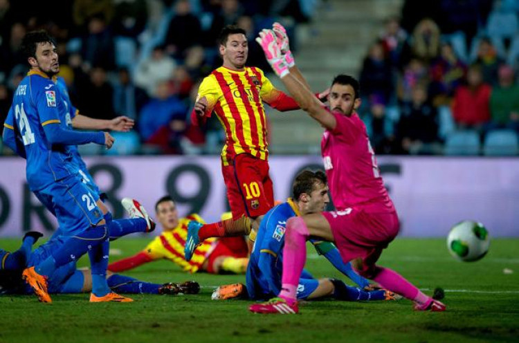 Gol Tunggal Lionel Messi Jadi Pembeda<!--idunk-->Babak I Piala Raja