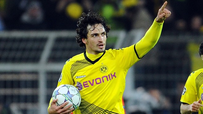 Mats Hummels Ogah Pindah Ke Barcelona
