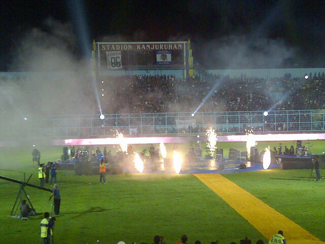 God Bless dan Power Metal Bius Aremania