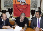 AS Roma Resmi Dapatkan 'Si Batak' Radja Nainggolan
