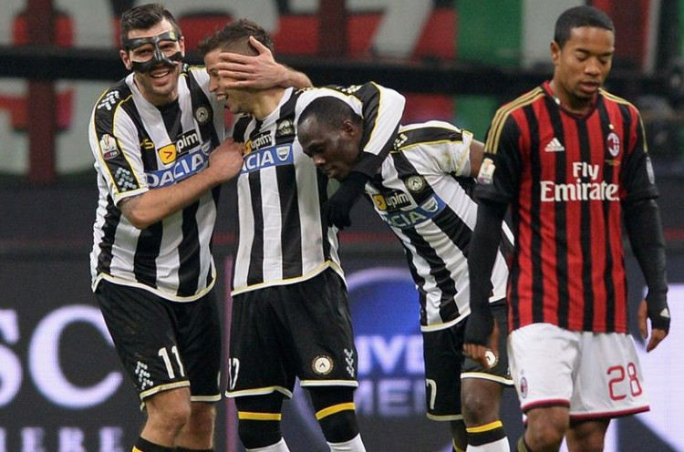 Tampil Tak Kreatif, Milan Disingkirkan Udinese<!--idunk-->Perempat Final Coppa Italia