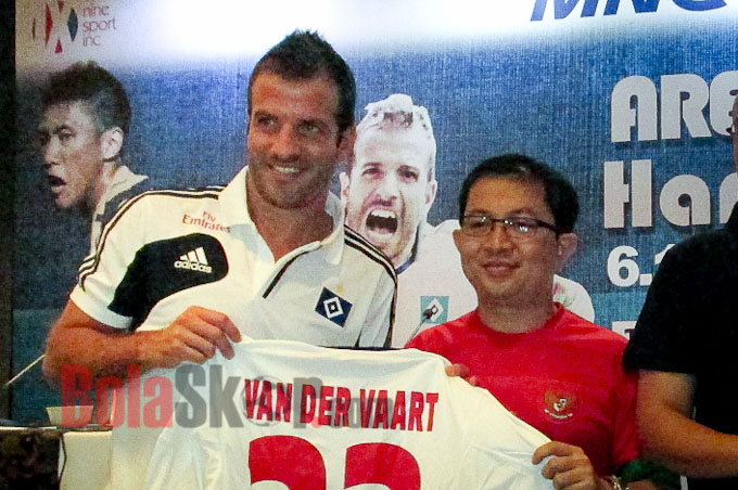 Van Der Vaart: Saya Akan Bermain Serius