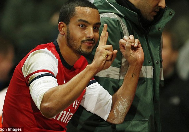 Dianggap Menghina, Wenger Bela Aksi Theo Walcott