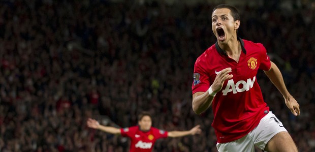 Dortmund Bakal Bajak Chicarito Dari MU
