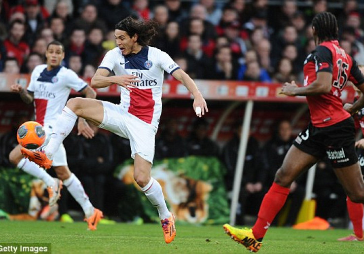 Rebutan Cavani, MU dan Chelsea Siapkan Rp1 Triliun