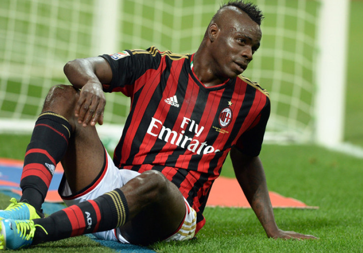 Balotelli Cedera, Milan Dalam Masalah Besar