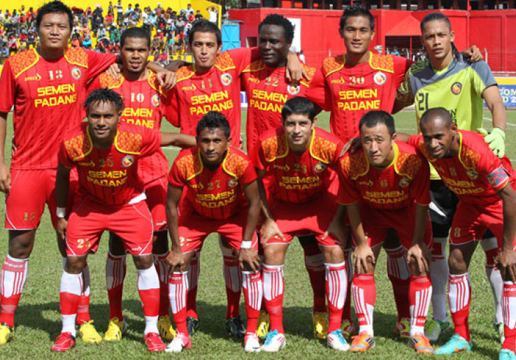Semen Padang Sukses Curi Poin di Kandang Barito