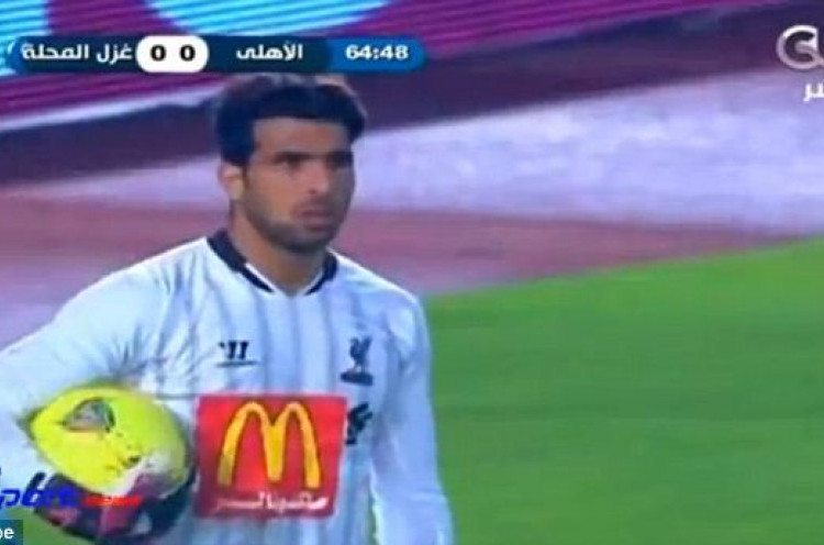 Jersey Ketinggalan, Kiper Liga Mesir Ini Beli Kostum Liverpool