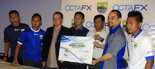 OCTAFX Sponsori Persib Bandung Satu Musim