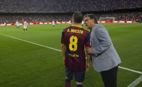 Iniesta Rela Mati Demi Gerardo Martino