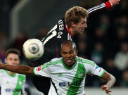 Wolfsburg dan Leverkusen Masih Sama Kuat<!--idunk-->Babak I