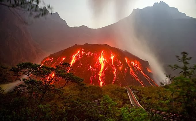 Jadwal ISL Terganggu Akibat Erupsi Gunung Kelud, Ini Langkah PT Liga