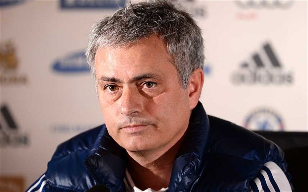 Chelsea Menang, Mourinho Justru Iba Pada Everton