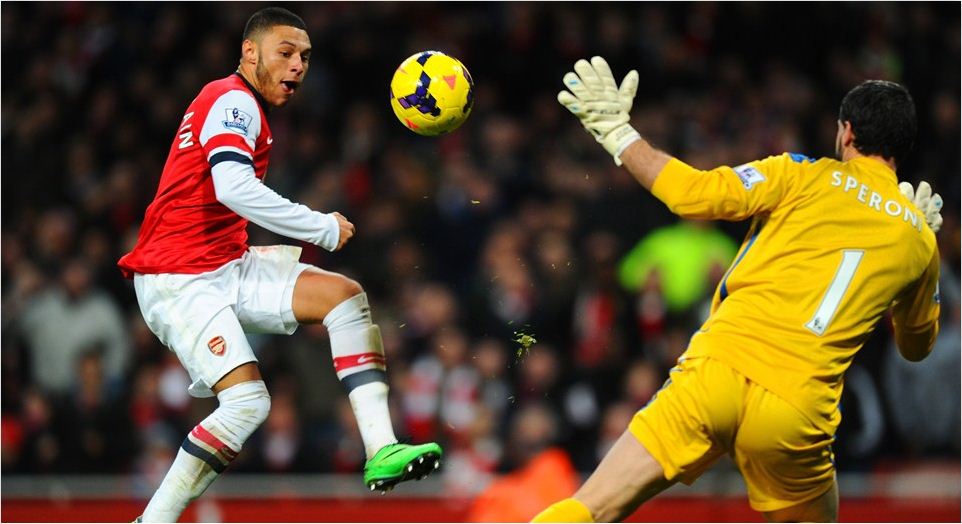 Oxlade-Chamberlain Antar Arsenal Pimpin Klasemen