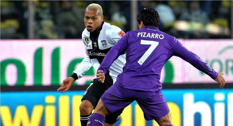 Tiga Kartu Merah, Empat Gol Mewarnai Laga Parma Vs Fiorentina