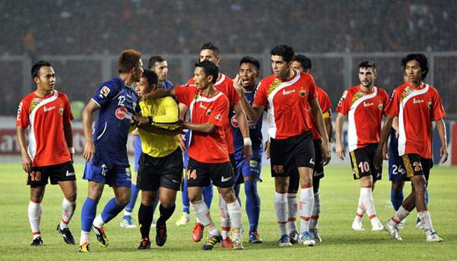 Hadapi Persija Jadi Pertarungan Terberat Persib di Sisa Laga