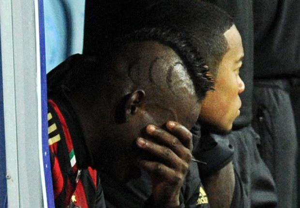 Seedorf Komentari Isak Tangis Balotelli