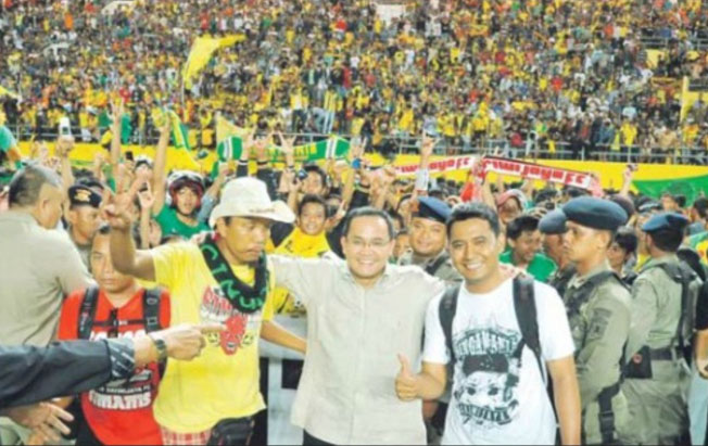SFC Damaikan Perseteruan Kelompok Suporter