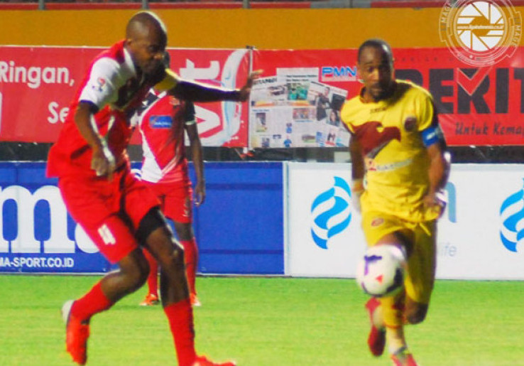 Tekuk Persija 3-1, SFC Tembus 5 Besar<!--idunk-->ISL 2014