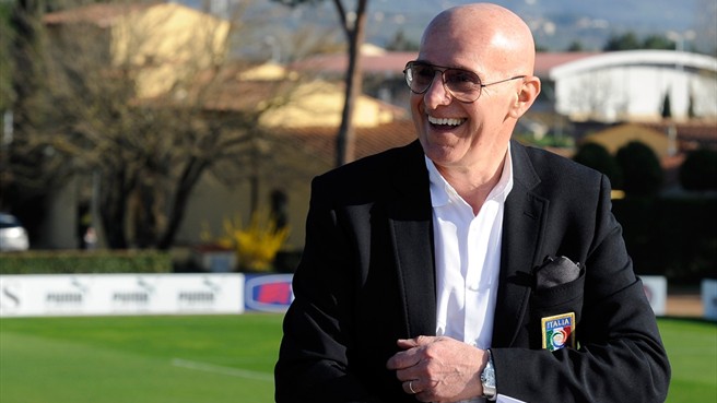 Arrigo Sachi: Milan Bukan Sebuah Tim!