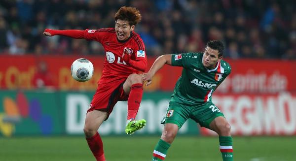 Sikat Augsburg, Leverkusen Akhiri Trend Negatif