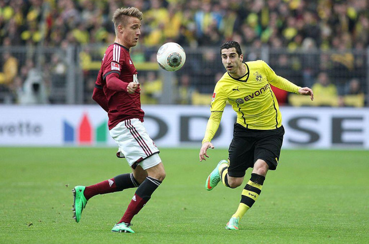 Buang Banyak Peluang, Dortmund Gagal Jebol Nurnberg<!--idunk-->Babak I