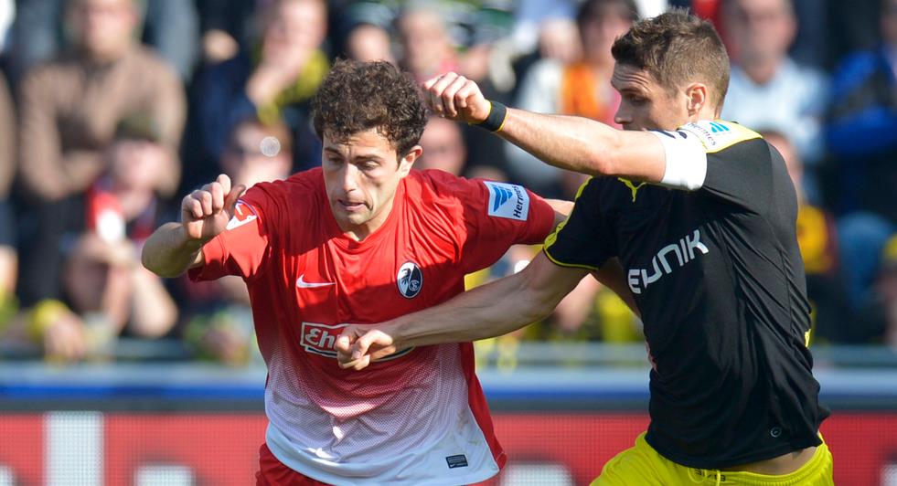 Freibung Tahan Dortmund Tanpa Gol<!--idunk-->Babak I