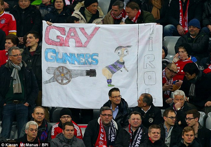 Poster 'Gay Gunners' Berujung Sanksi UEFA?