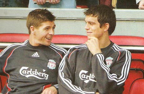 Gerrard Tak Sabar Lawan Agger