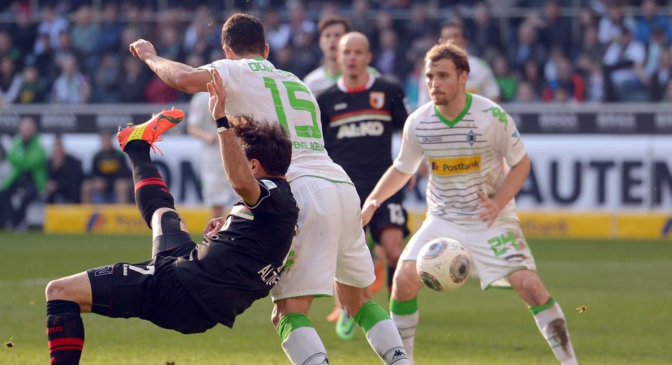 Dipermalukan Augsburg, Moenchengladbach Turun Dua Tingkat