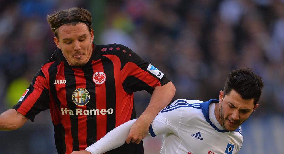 Ditahan Frankfurt, Hamburg Belum Keluar Dari Zona Merah