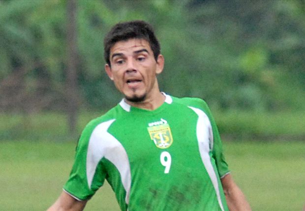 Persebaya Coret Dua Pemain Asing