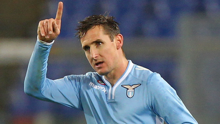 Soal Lanjut Karier di Serie A, Klose Masih Labil