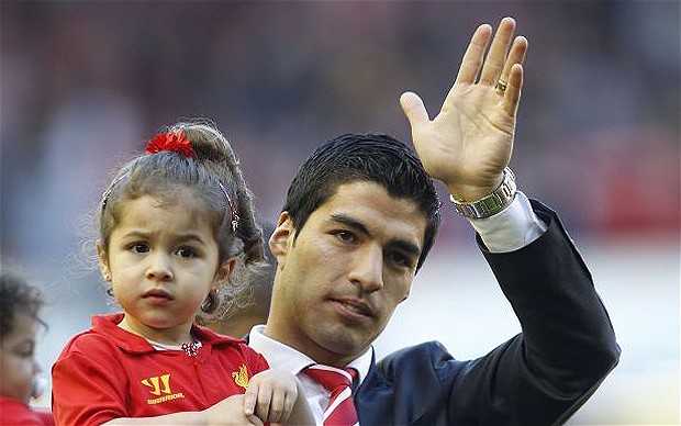 Suarez Bahagia di Liverpool