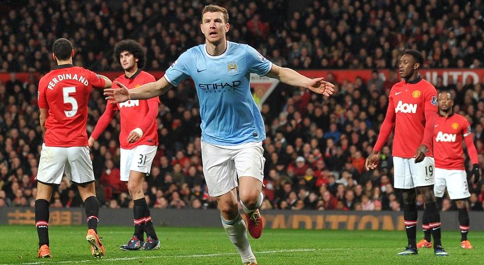 Dua Gol Edin Dzeko Pecundangi MU di Old Trafford