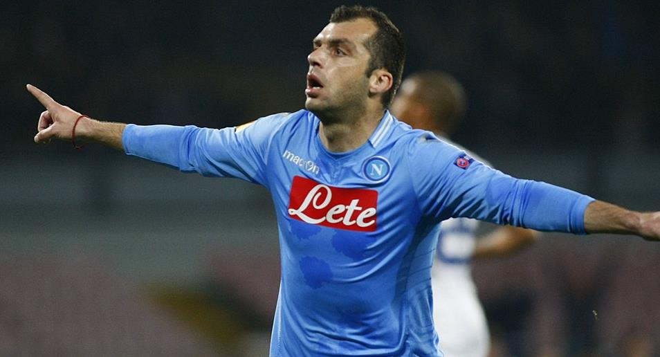 Goran Pandev Bawa Napoli Unggul Atas Porto<!--idunk-->Babak I